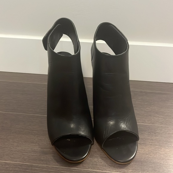 Tony Bianco heels - Picture 2 of 7